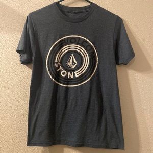 Volcom Stone graphic tee size not on it but fits like a small